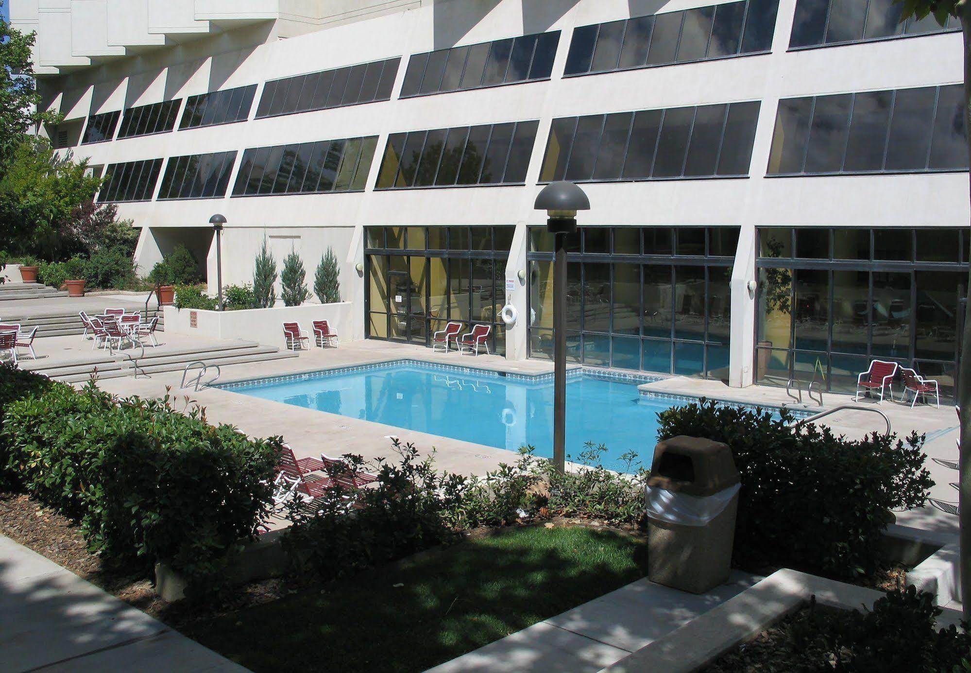 Marriott Albuquerque Exterior foto